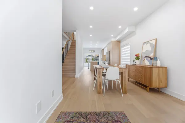 72 Ravineview DR, Vaughan, ON L6A 3T6