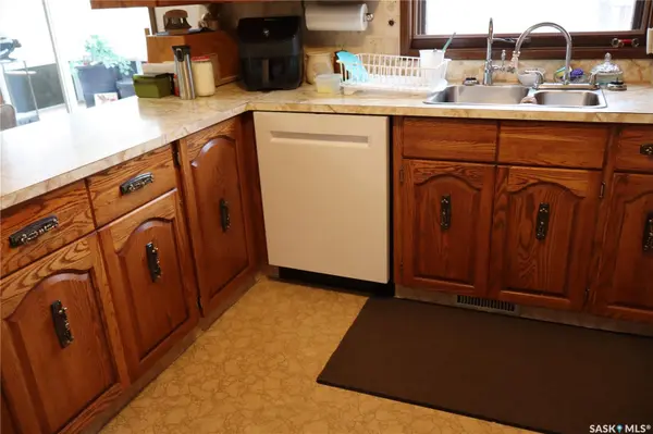 105 Magnan STREET, Gravelbourg, SK S0H 1X0