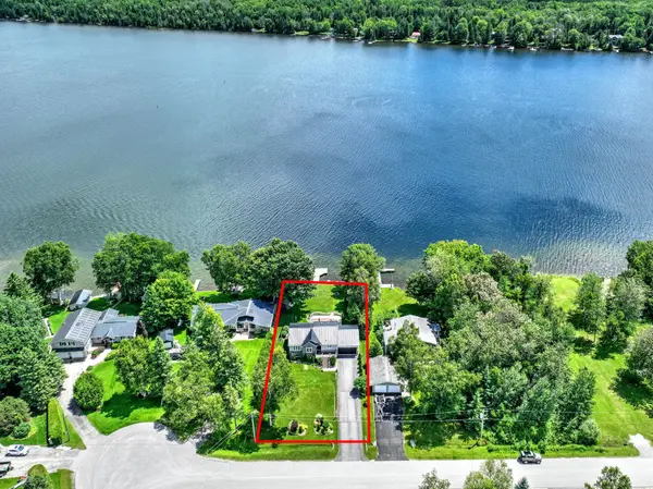 26 Greenwood CRES, Kawartha Lakes, ON K0M 1T0