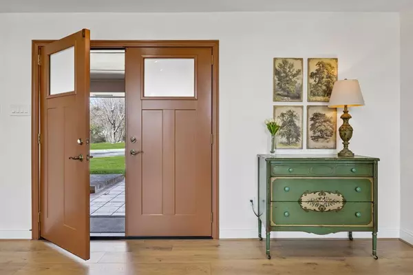 Dallas, TX 75244,4008 Allencrest Lane