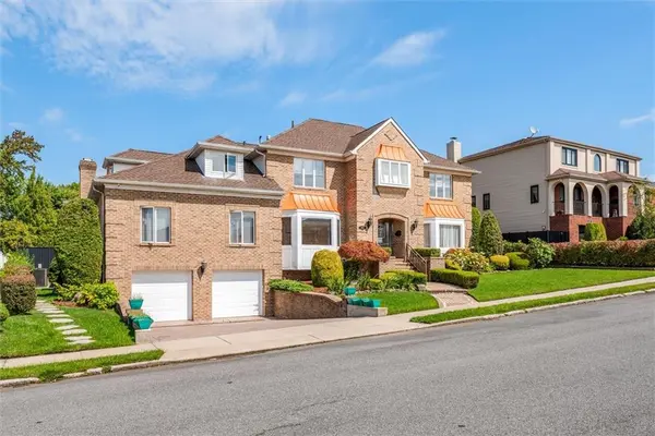 265 Barbara ST, Staten  Island, NY 10306