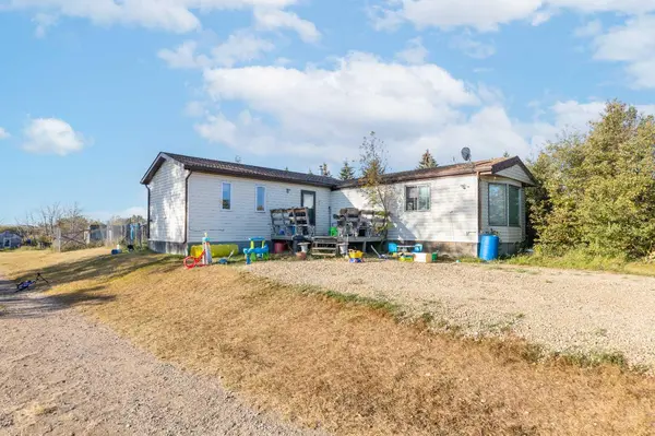 32384 HWY 16, Rural, SK S0M 3A0