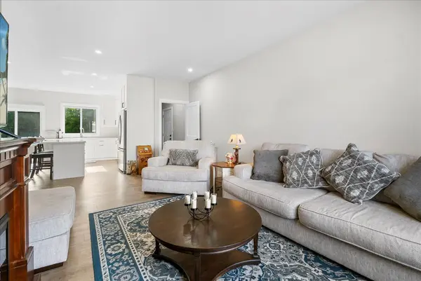 146 Mary ST, Clearview, ON L0M 1G0