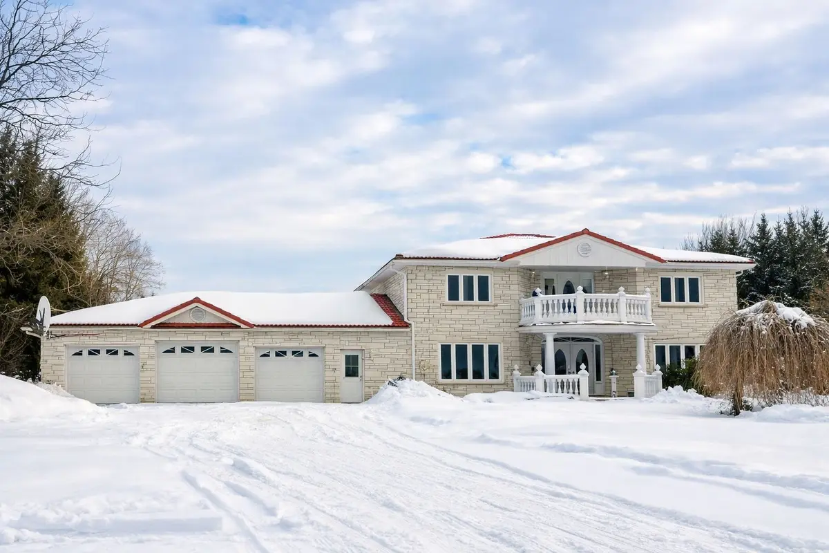5575 Halls RD, Whitby, ON L1M 1S5