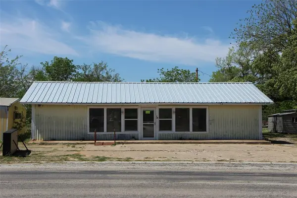 611 E 8th Street,  Cisco,  TX 76437