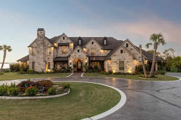 Heath, TX 75032,916 Cedar Shores Drive