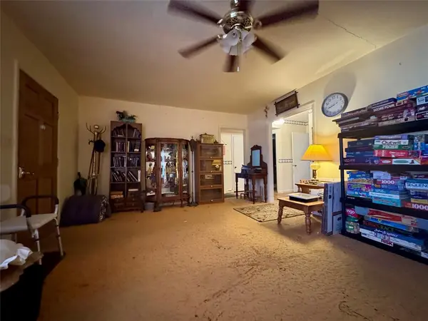 620 5th Street, Hawley, TX 79525