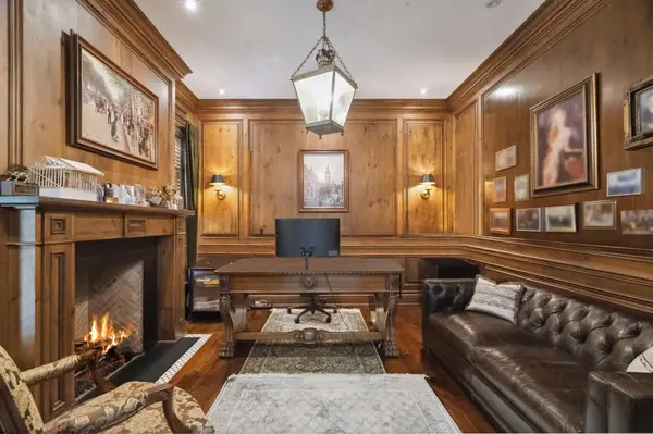 55 Thornbank RD, Vaughan, ON L4J 2A1