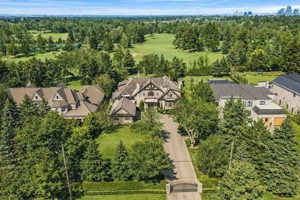 55 Thornbank RD, Vaughan, ON L4J 2A1