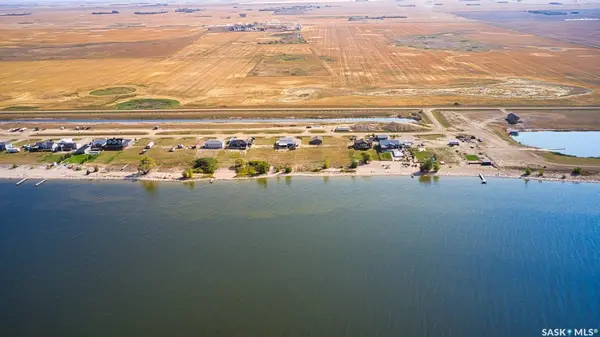 16 Sunset Acres LANE, Last Mountain Lake East Side, SK S0G 0Z0