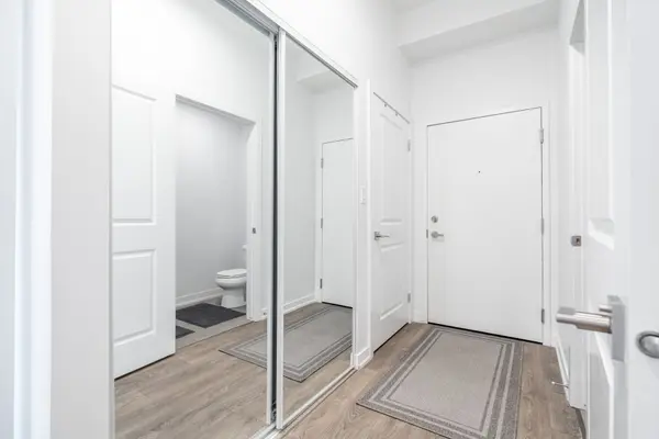 4040 Upper Middle RD #114, Burlington, ON L7M 0H2