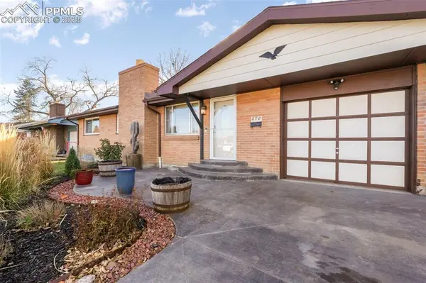 870 Hemlock WAY, Broomfield, CO 80020