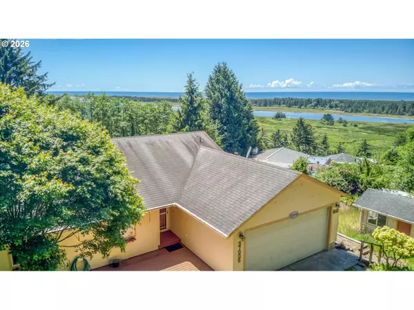 Cloverdale, OR 97112,37005 SUTTON WAY