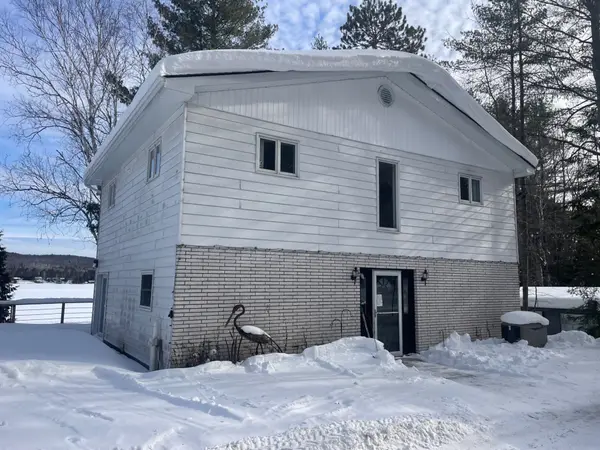 88 Chris Mullin LN, Madawaska Valley, ON K0J 1B0