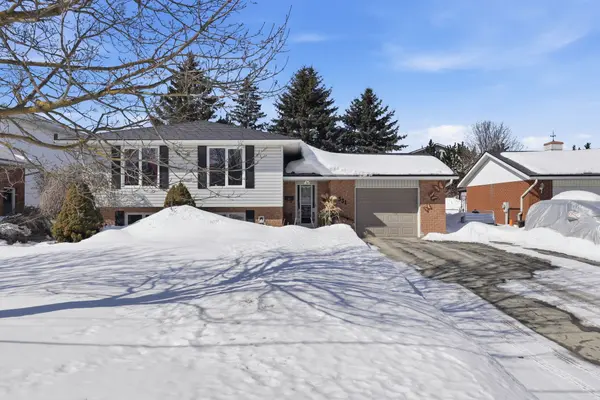 331 Sligo RD E, Wellington North, ON N0G 2L2