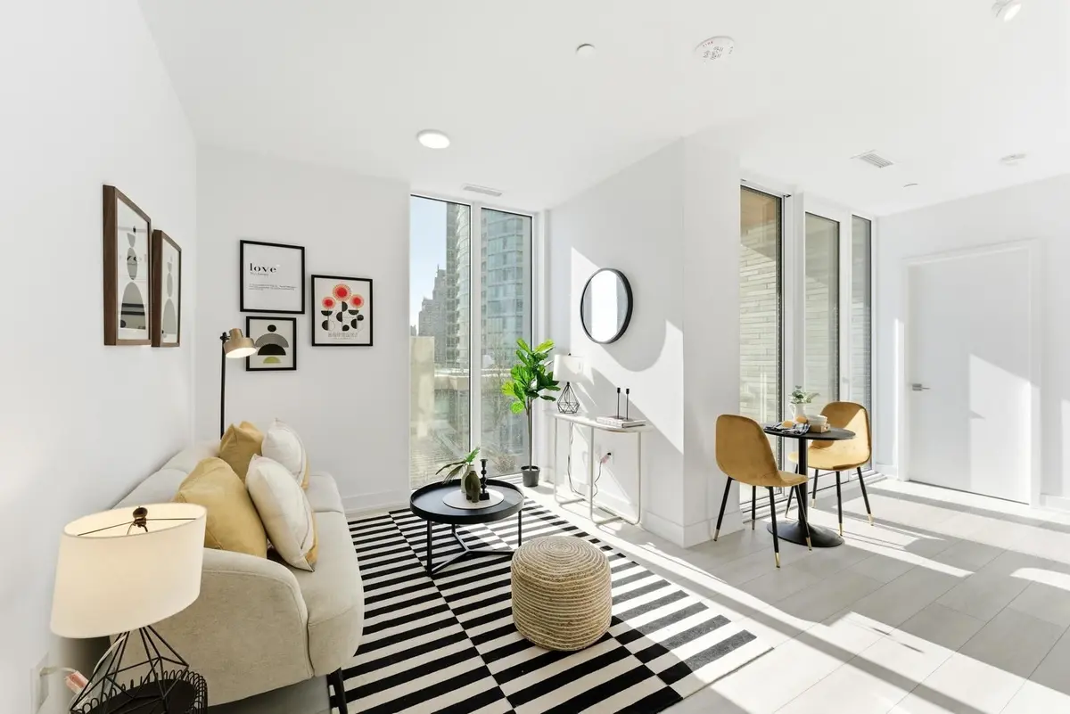 36 Olive AVE #513, Toronto C14, ON M2N 0M4