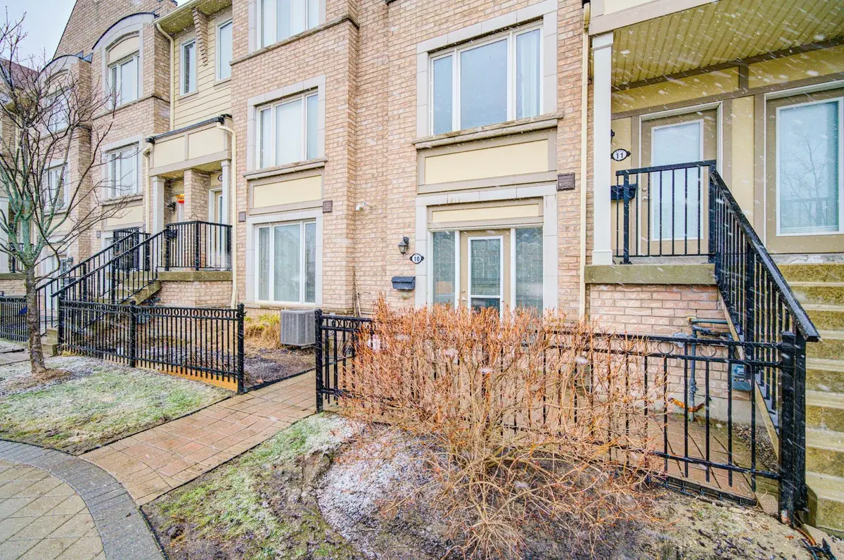 3115 Boxford CRES #10, Mississauga, ON L5M 0X1