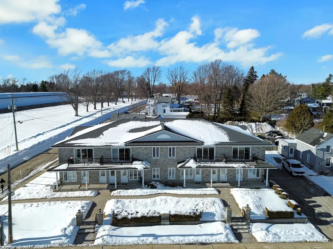 410 KING ST E #7, Prescott, ON K0E 1T0