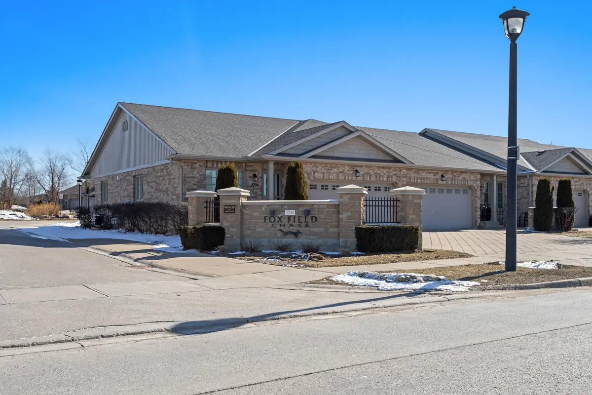 2094 Denview AVE, London North, ON N6G 5B6