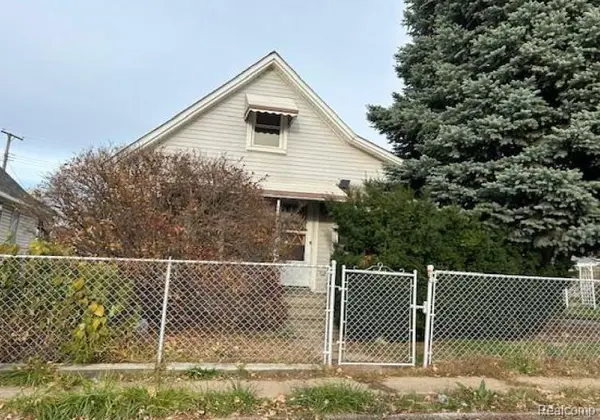 26 W Benson ST, Ecorse, MI 48229