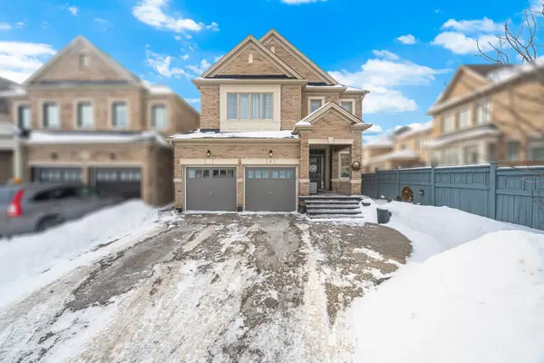 5 Mugford CRES, Brampton, ON L6Y 6A7