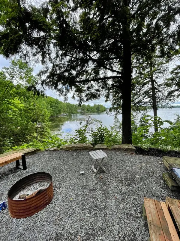 4328 Melody Lodge LN, Frontenac, ON K0H 2N0