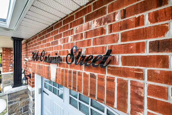 706 Ontario ST, Cobourg, ON K9A 3C5