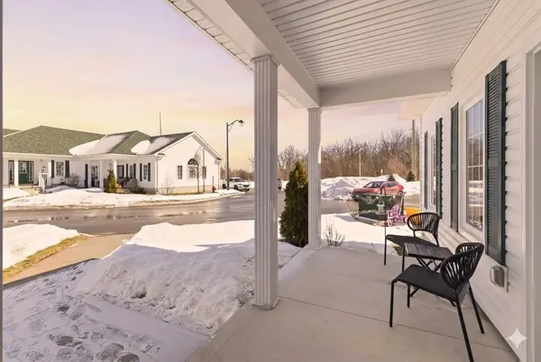 300 Croft ST #202, Port Hope, ON L1A 0E1