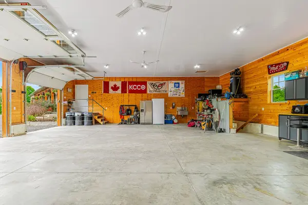 92 Reynolds RD, Front Of Leeds & Seeleys Bay, ON K0E 1V0