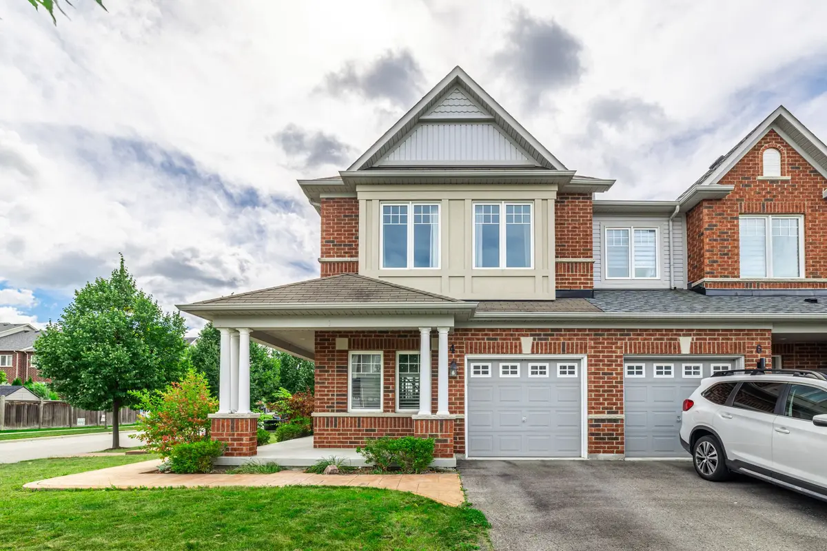 4 Courtland CRES, East Gwillimbury, ON L9N 0B2