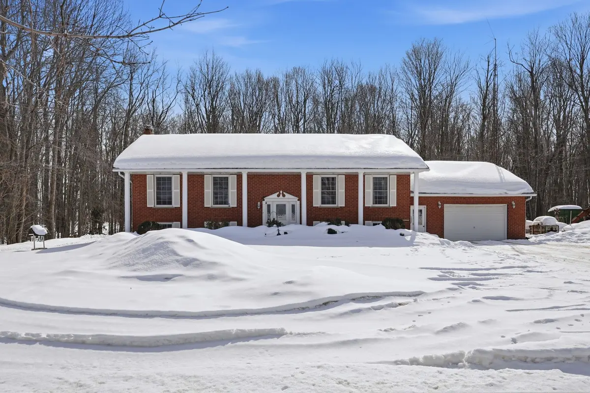 5427 Highway 87 N/A, Minto, ON N0G 1Z0