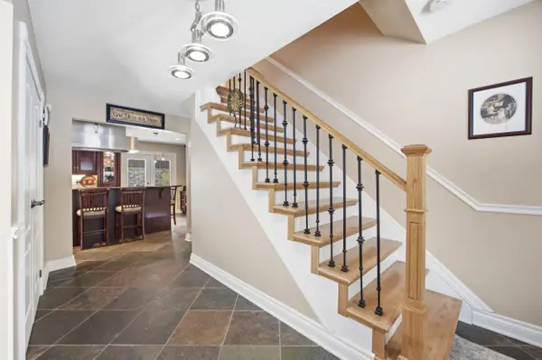 19982 Kennedy RD, Caledon, ON L7K 1Y3