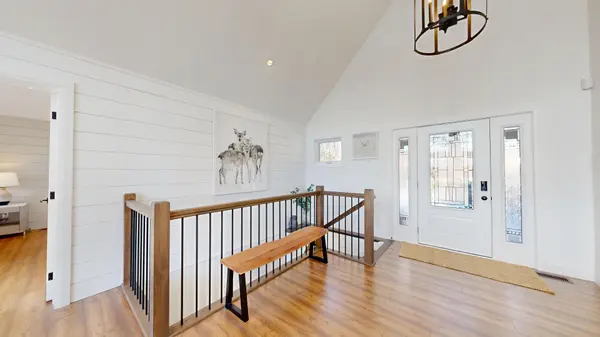 1073 Watson RD, Lake Of Bays, ON P0B 0A3