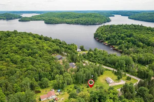 17 Vernon LN, Huntsville, ON P1H 2J2