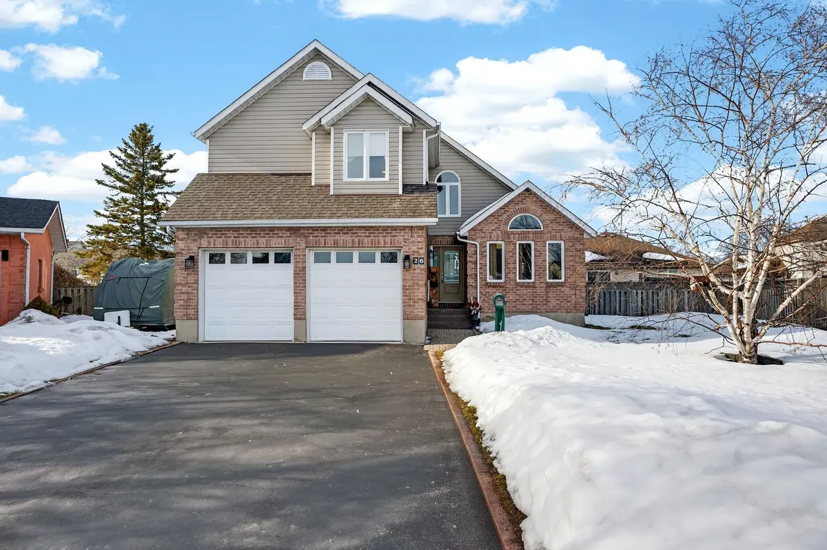 26 Miller PL, Loyalist, ON K7N 1X6