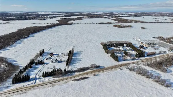 0 2 Mile RD, East Selkirk, MB R0E 0M0