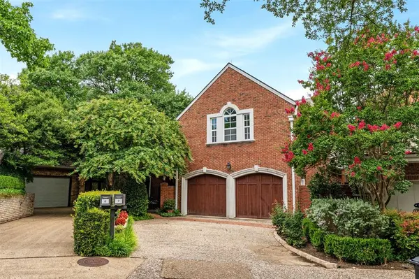 Dallas, TX 75225,7 Queensview Court