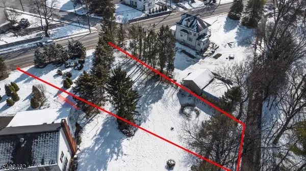 403 High Mountain Rd, North Haledon Boro, NJ 07508