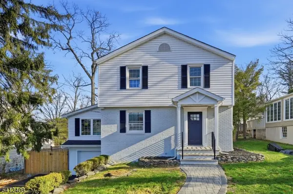 30 W Lawn Rd,  Livingston Twp.,  NJ 07039