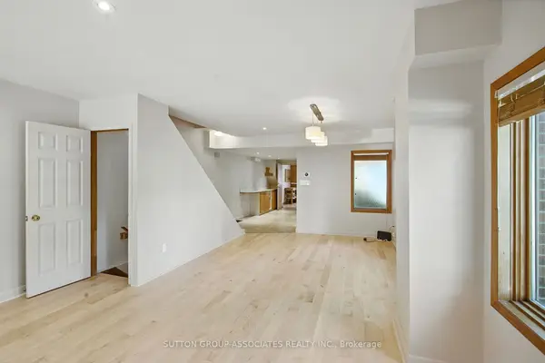 250 Robert ST, Toronto C01, ON M5S 2K7