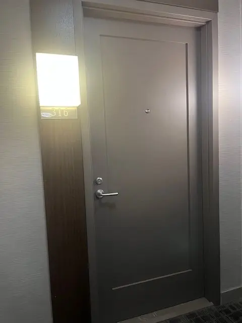 310 Tweedsmuir AVE #316, Toronto C03, ON M5P 2Y2