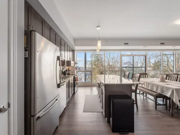 109 King AVE E #301, Clarington, ON L1B 0V5