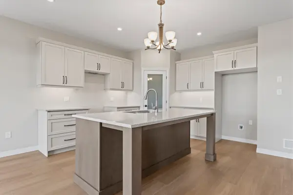 218 Snyders AVE, Central Elgin, ON N0L 1B0