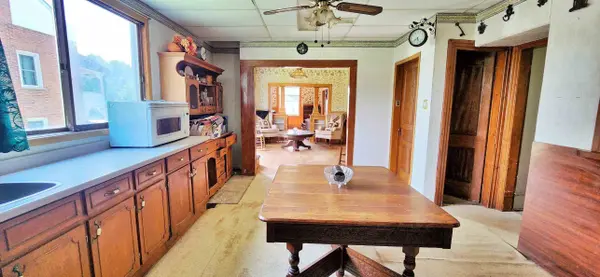 1033 Bridge ST, Frontenac, ON K0K 1B0