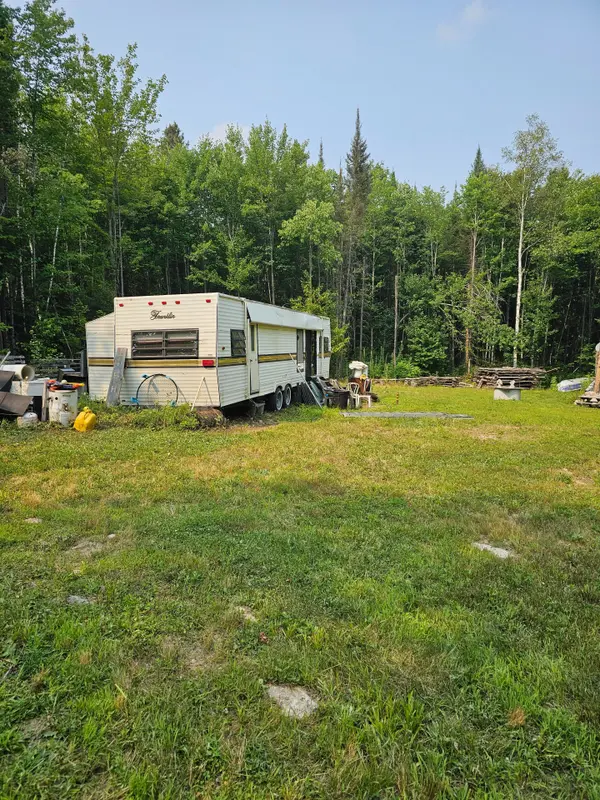 446 BURRITTS RD, Papineau-cameron, ON P0H 1V0