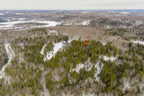 38 Gryffin Bluffs LN #Lot #8, Huntsville, ON P0B 1M0