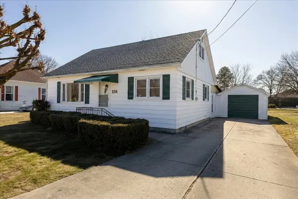 256 King ST,  Southwest Middlesex,  ON N0L 1M0