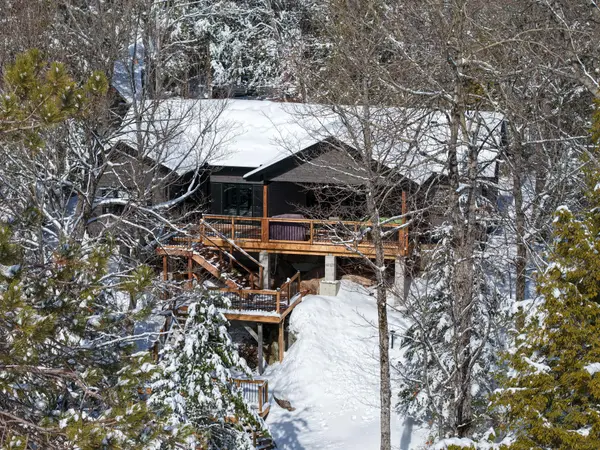 1047 Hinterland TRL, Highlands East, ON K0L 1C0