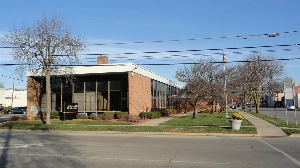 311 Woodworth AVE, Alma, MI 48801