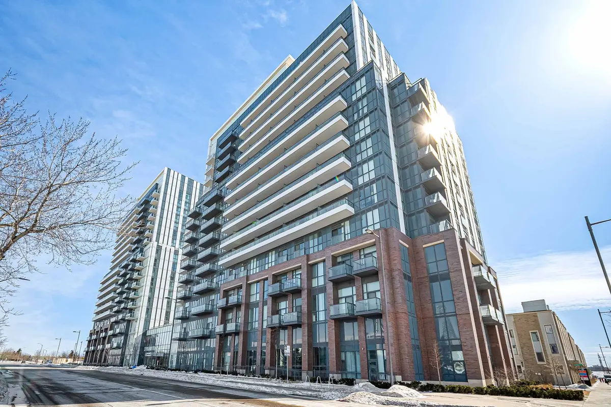 10 Honeycrisp CRES #622, Vaughan, ON L4K 0M7